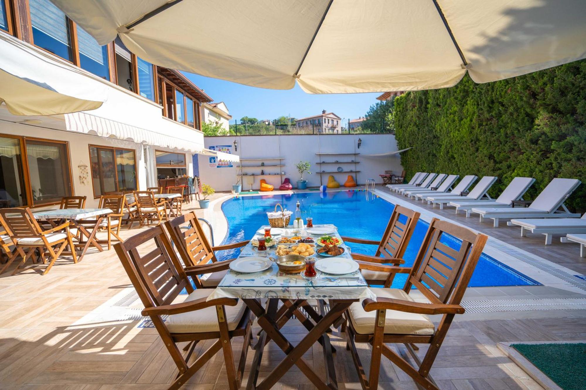 Cunda Giritlioglu Otel Adult Only Ayvalı المظهر الخارجي الصورة